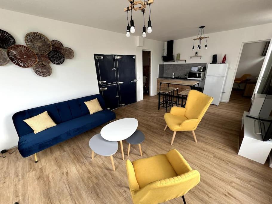 Appartement Avec Belle Vue Ouzouer-Sur-Trezee Exterior foto